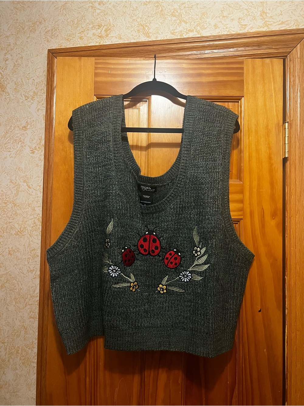 NWOT Womens Sleeveless Knit Tank with Ladybug Embroidery - Olive